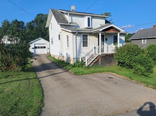 19 Shuffstall St, Franklin, PA 16323