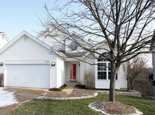 1546 Glenn Brooke Woods Cir, Ballwin, MO