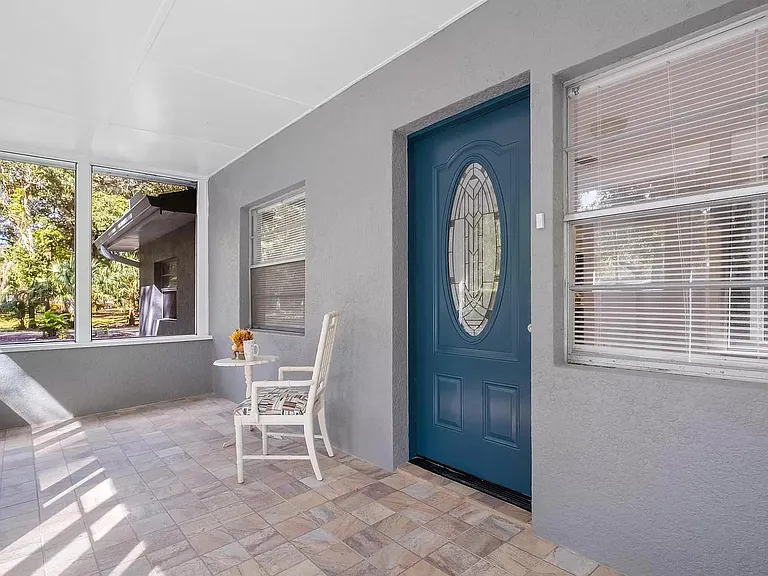 25027 Holden Dr — Photo 26