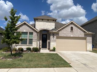 852 Reynolds Dr, Fate, TX 75087