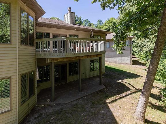 5th image of 40 Velie Dr Unit C