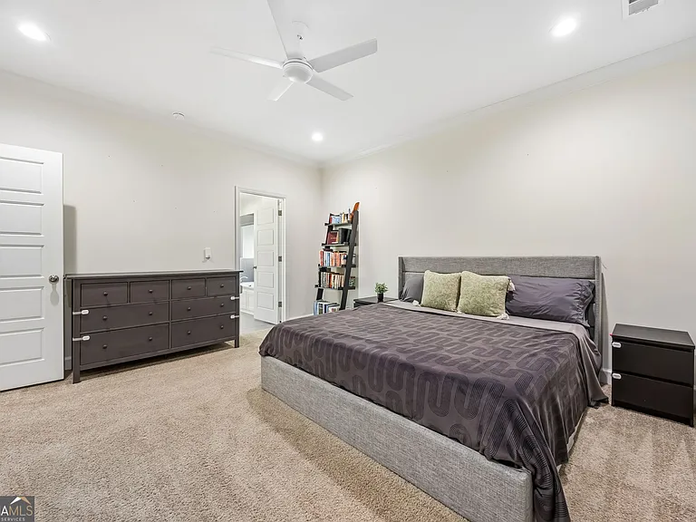 152 Verano St — Photo 19