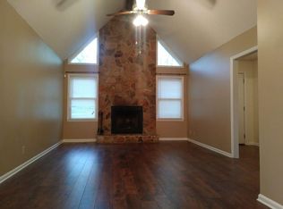 1106 Sandy Beach Dr, Macon, GA 31220