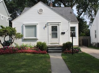 134 N Vermont Ave, Royal Oak, MI 48067