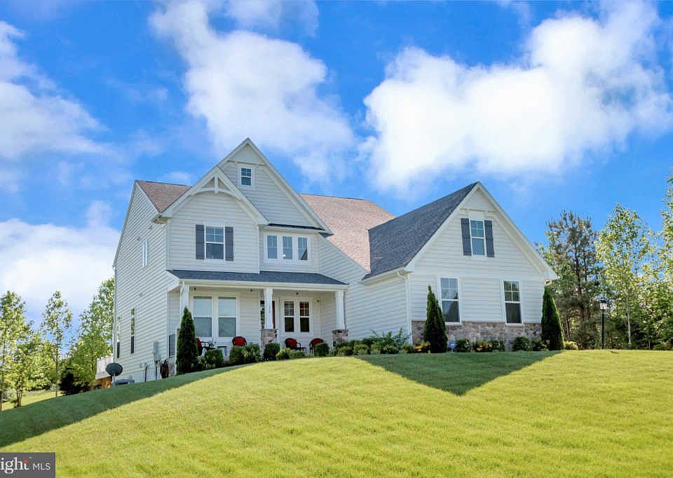 1st image of 178 Donovan Ln