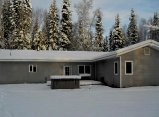 3289 Judy Ln, North Pole, AK 99705