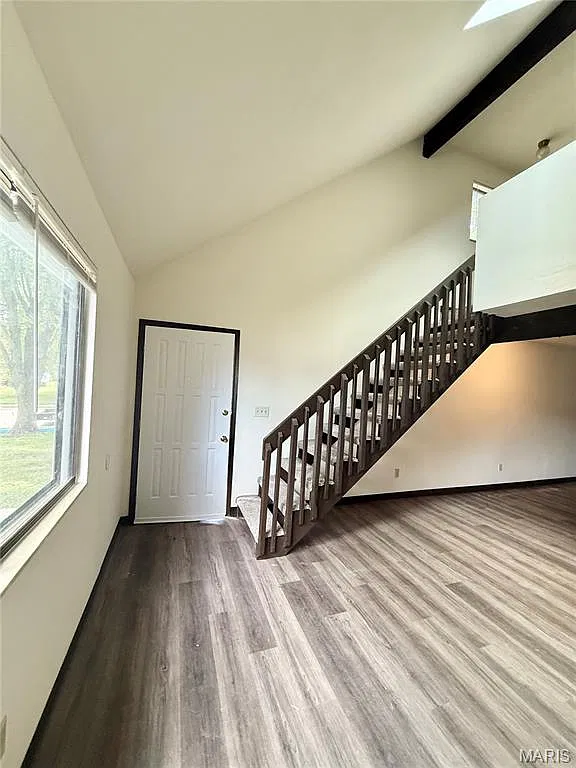 2 bed, 2.0 bath, 1080 sqft, $1,225 — Photo 2