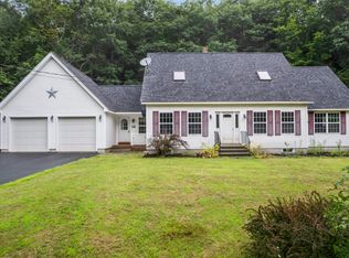 691 Center Minot Hill Rd, Minot, ME 04258