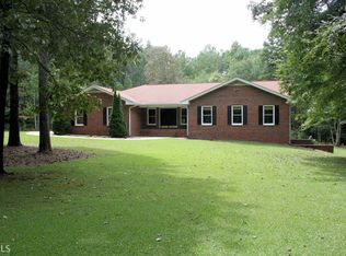 1450 Fischer Rd, Sharpsburg, GA 30277