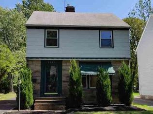 2183 Barrington Rd, University Heights, OH 44118