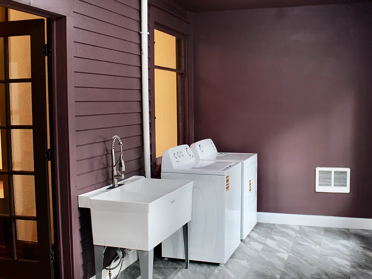 551 Lincoln Ave — Photo 12