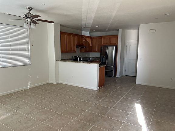 4th image of 22584 Amador St Unit 1