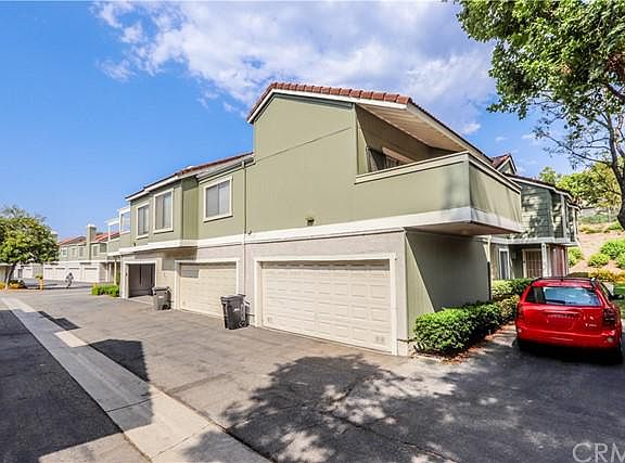 2nd image of 1010 Golden Springs Dr Unit G