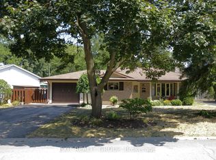 31 Lexington Cres, Belleville, ON K8P 4L2