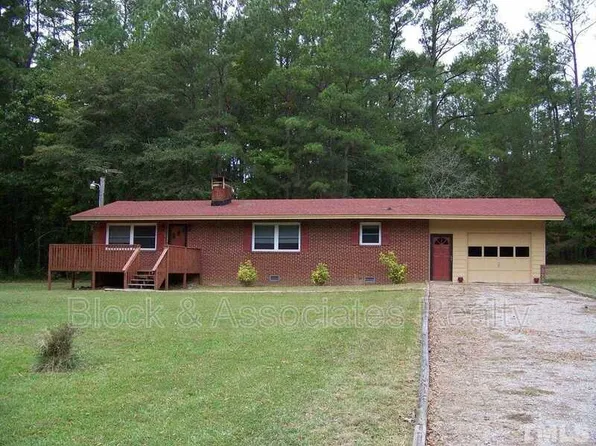 1732 Gulf Rd, Goldston, NC 27252