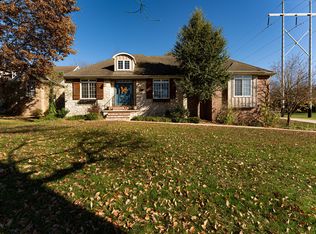 3254 S Bedford Ave, Springfield, MO 65809