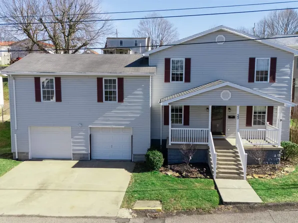 23 Linden St, Westover, WV 26501