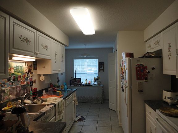5th image of 25767 Lake Amelia Way Unit 103