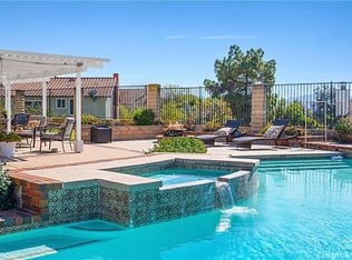 2332 McCrea Rd, Thousand Oaks, CA 91362