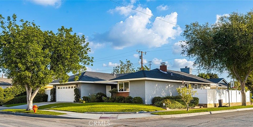 1st image of 822 E Lomita Ave