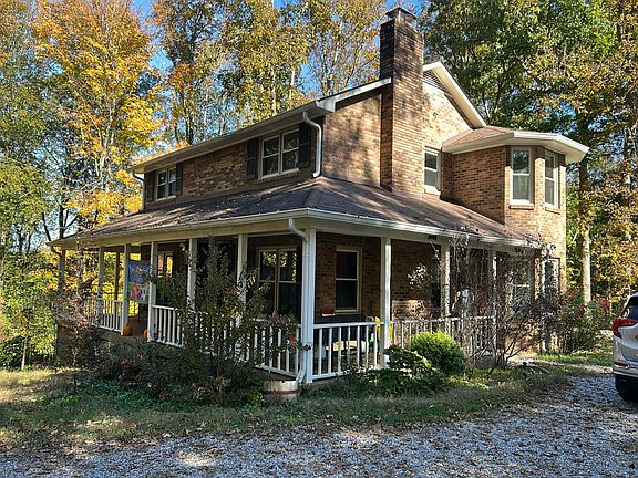 2nd image of 1055 Overlook Dr
