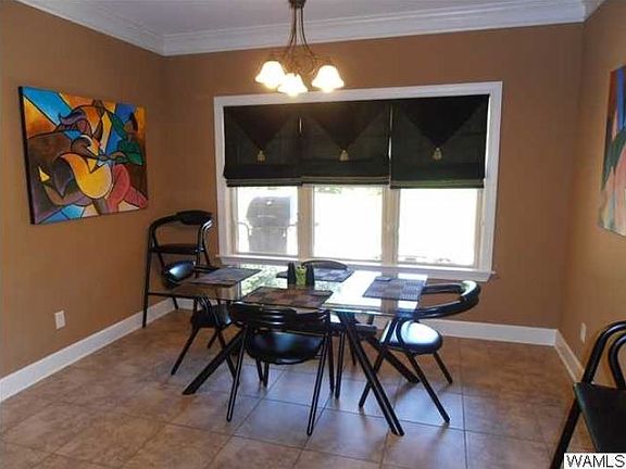 4th image of 556 Browning Dr