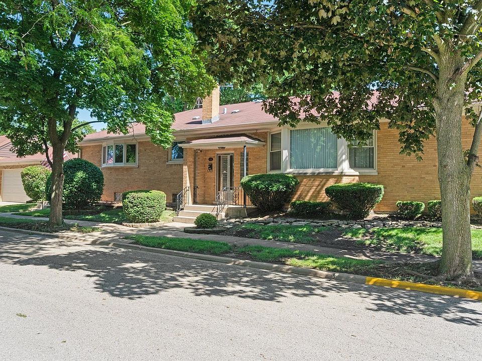 1st image of 418 E End Ave