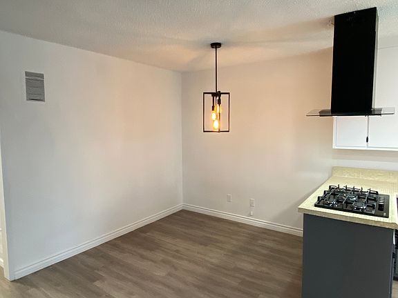 3rd image of 14275 Dickens St APT 8
