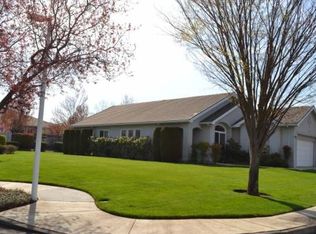 701 Summerwood Dr, Medford, OR 97504