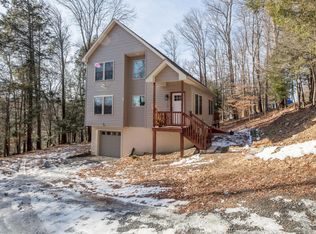29 Bruin Rd, Lake Ariel, PA 18436