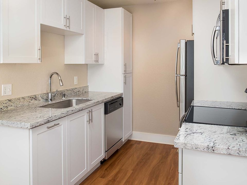 Separate dining room space adjacent to the kitchen
