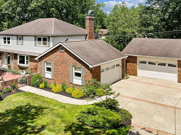 2nd image of 6214 Cherry Hill Dr