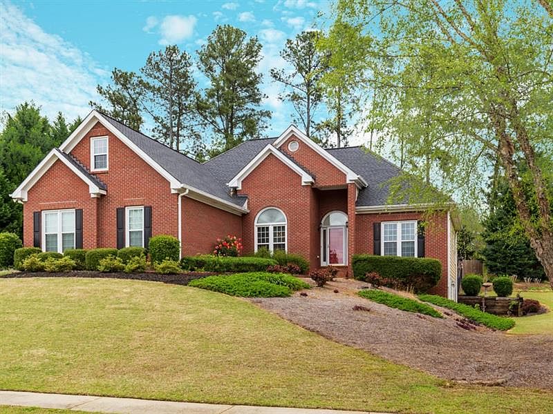 1st image of 632 Eagle River Ln