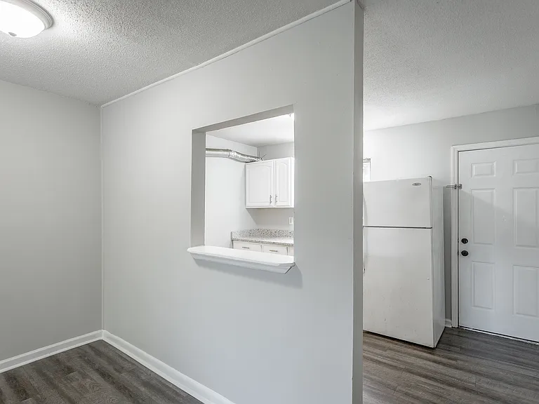 4407 Delashmitt Rd — Photo 10