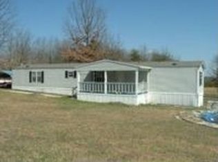 880 Porch Rock Rd, Pikeville, TN 37367