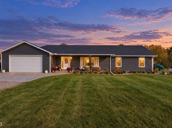 8072 Ravenswood Rd, Goodells, MI 48027