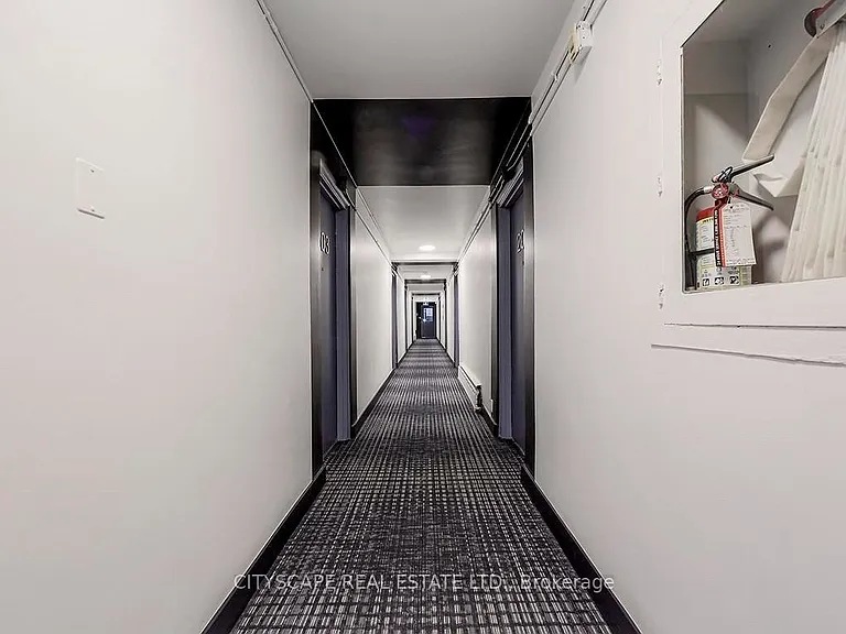85 Wellesley St E #808 — Photo 14