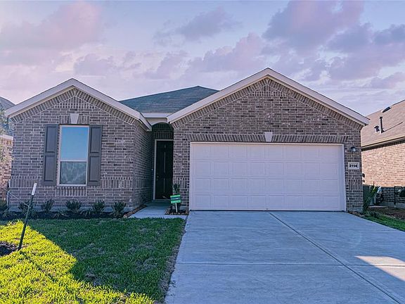 2nd image of 2114 Damasi Ln