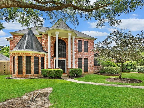 5619 Summerfield Ln. - Stately custom home in Terranova West. Roof replaced 2015.