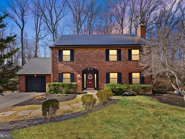 4920 Kingston Dr, Annandale, VA 22003