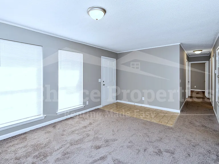 944 Cagle Rd — Photo 8