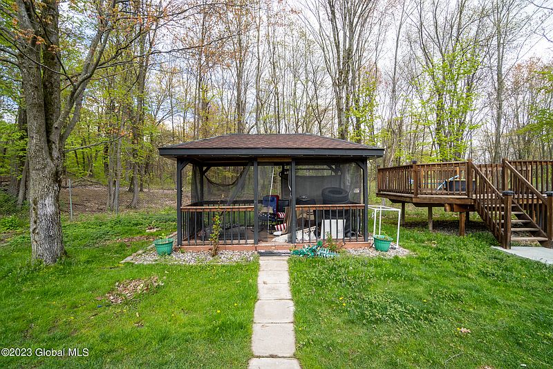 5th image of 1636 Spring Ave Ext