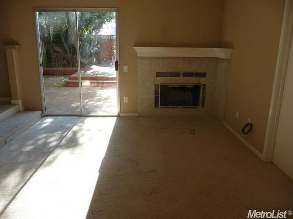 3rd image of 2960 Sagemill Way