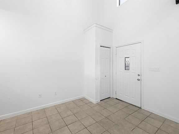 4th image of 2445 Monarch Dr Unit 1003