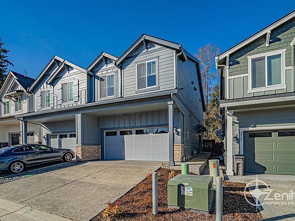 3rd image of 2403 S Trail View Ct