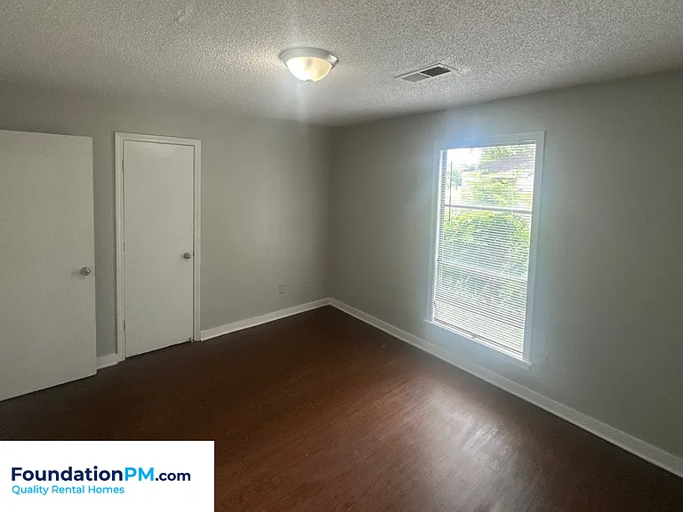 732 Tampa Ave — Photo 14