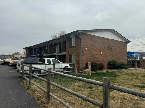 4430 Holland St, Wheat Ridge, CO 80033