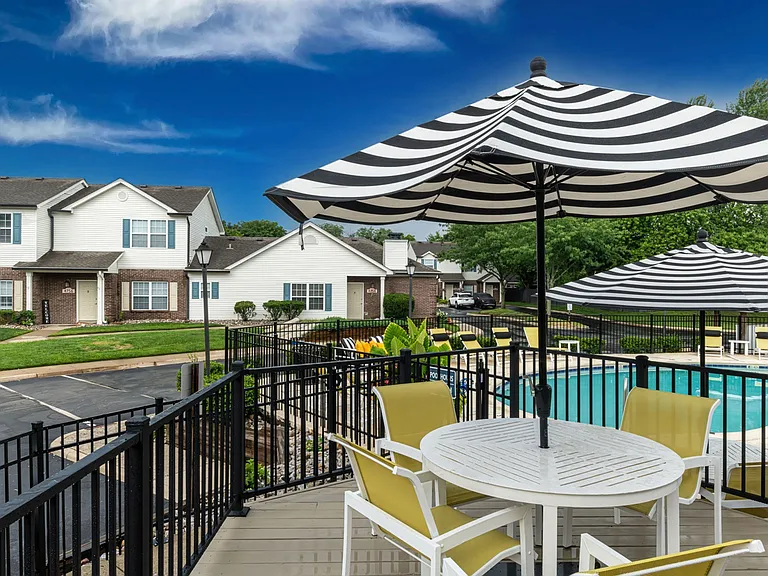 Lounge area by swimming pool