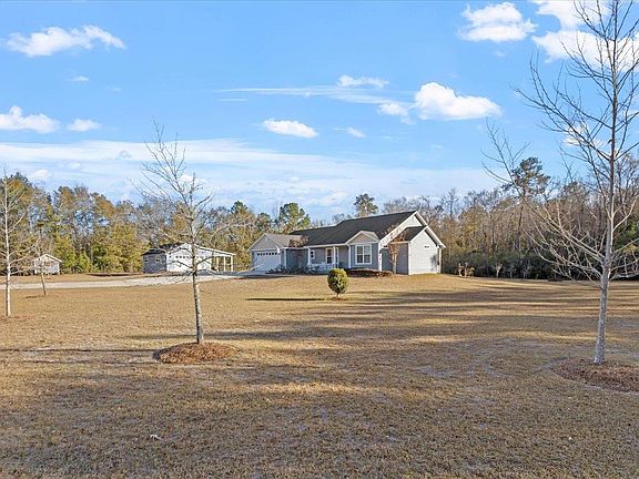 3rd image of 59 Sweetwater Cir