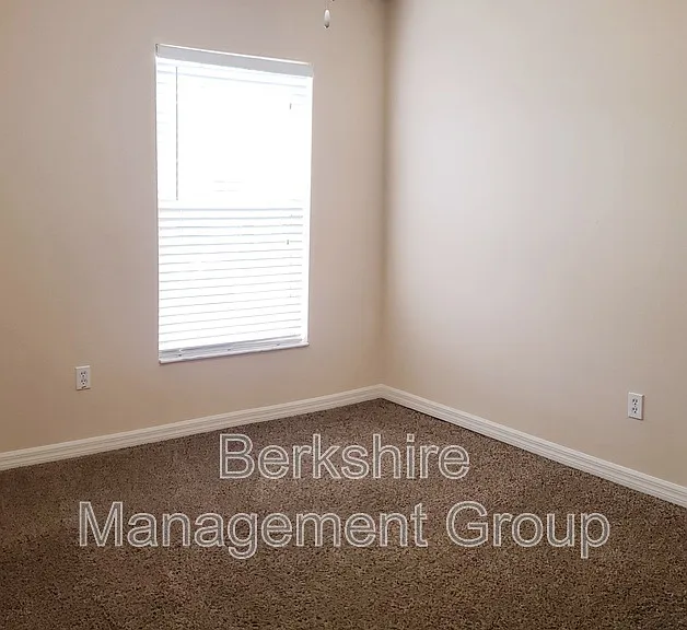 4944 Cactus Needle Ln — Photo 10